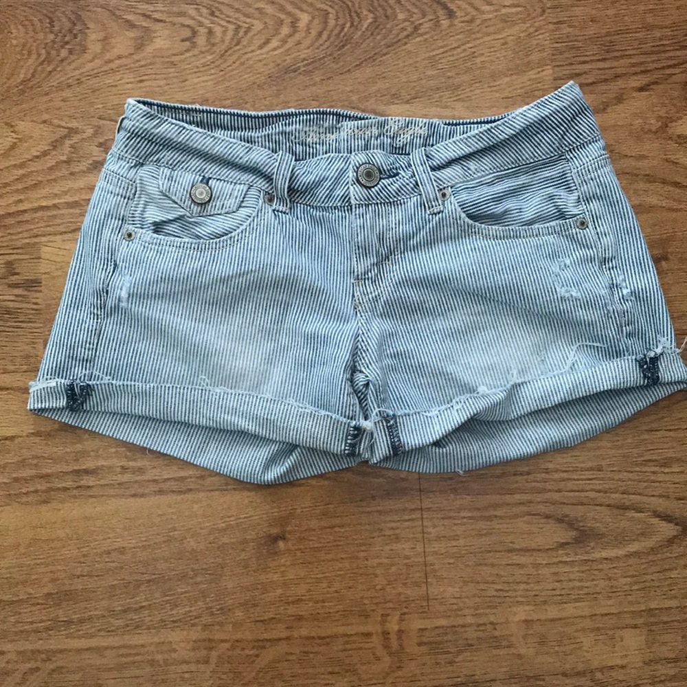 AE. Shorts